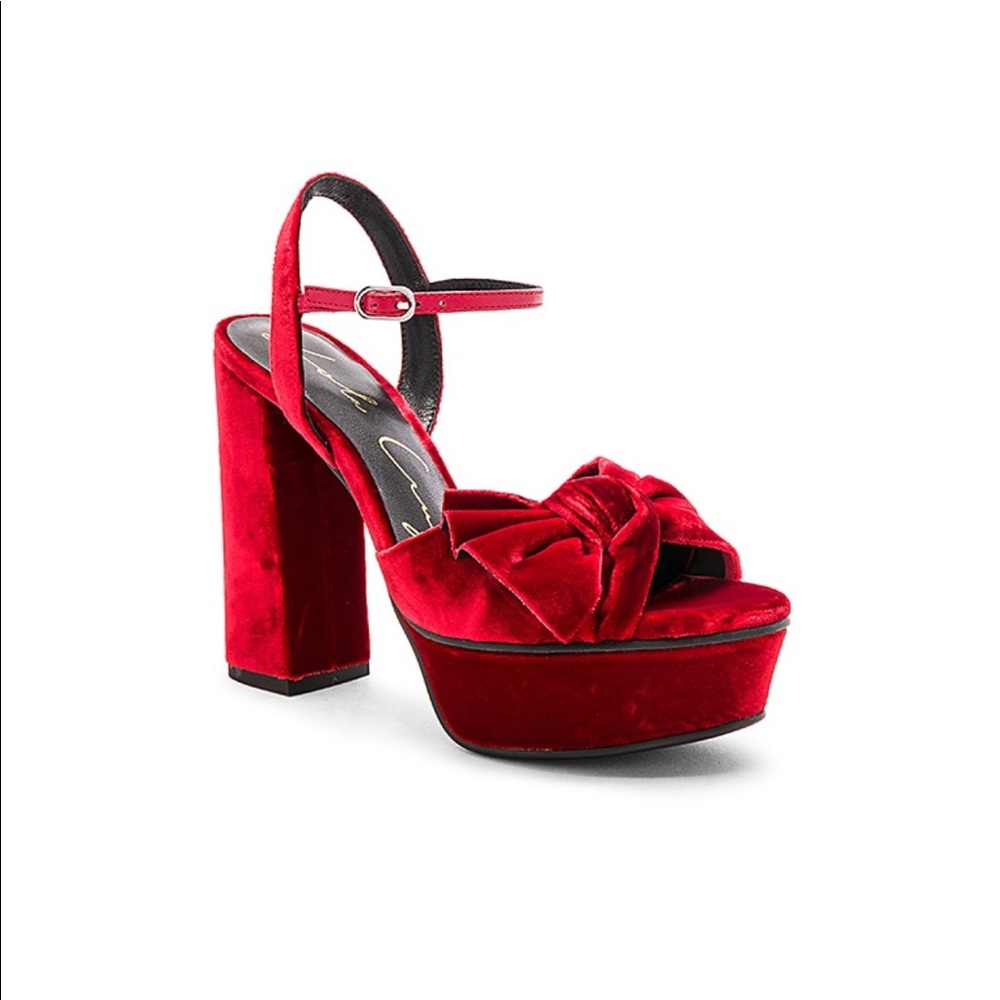 Red Velvet Lola Cruz Platform Heels (SIZE 8)